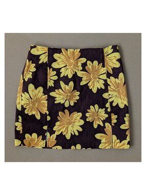 Love on a Hanger Children's Daisy Skirt